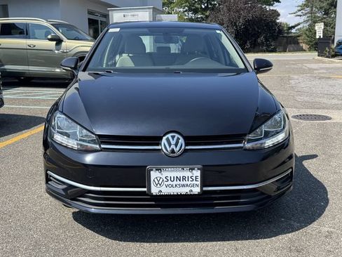 Used 2019 Volkswagen Golf S FWD image 2