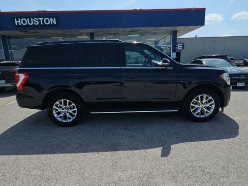 Used 2021 Ford Expedition XLT RWD image 8