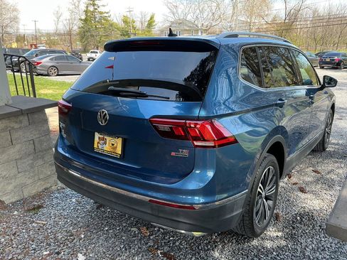 Used 2018 Volkswagen Tiguan SEL AWD/4WD image 5