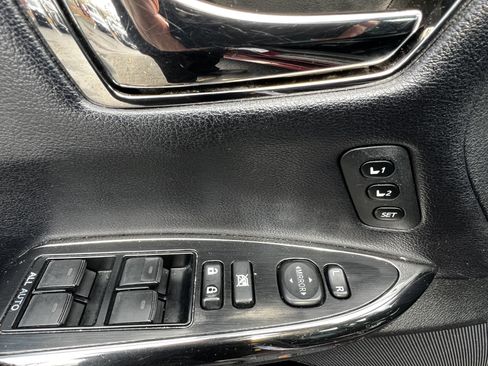 Used 2015 Toyota Avalon XLE Touring image 14