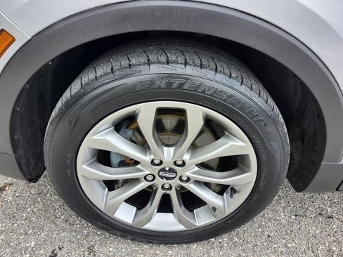 Used 2019 Lincoln MKC Select w/ Select Plus Package image 18