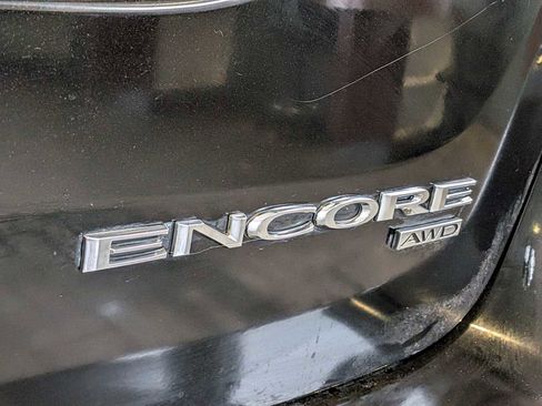 Used 2019 Buick Encore Essence image 12