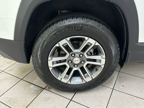 Certified 2025 GMC Terrain Elevation image 15