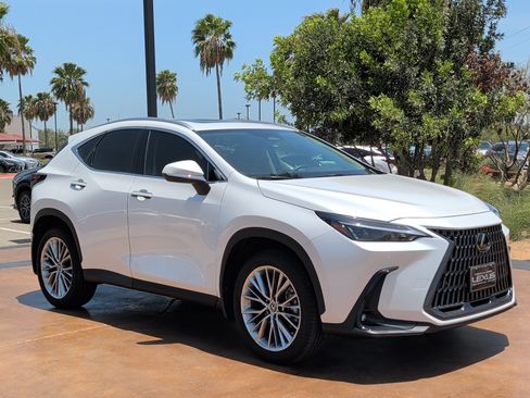 Used 2025 Lexus NX 350 AWD w/ Accessory Package (2T) image 1