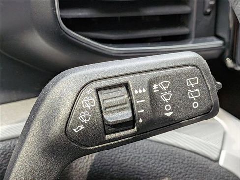 Used 2023 Ford Explorer XLT w/ Equipment Group 202A image 11