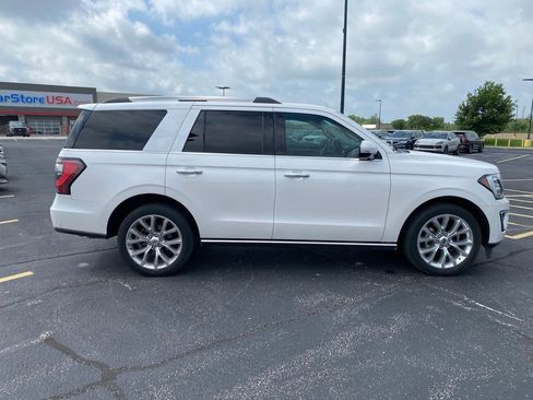 Used 2019 Ford Expedition Limited w/ Equipment Group 302A RWD image 7