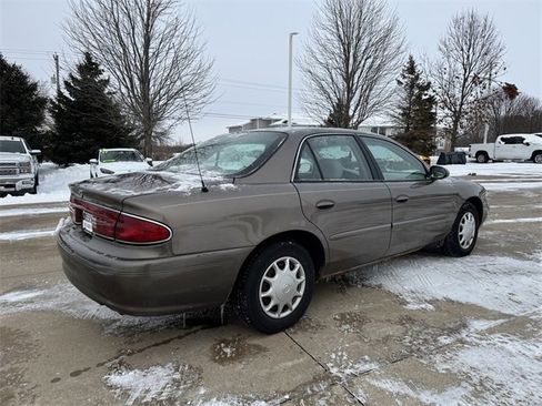 Used 2005 Buick Century Custom image 8