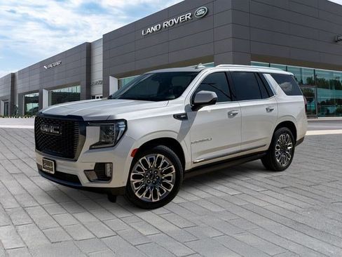 Used 2024 GMC Yukon Denali Ultimate AWD/4WD image 1