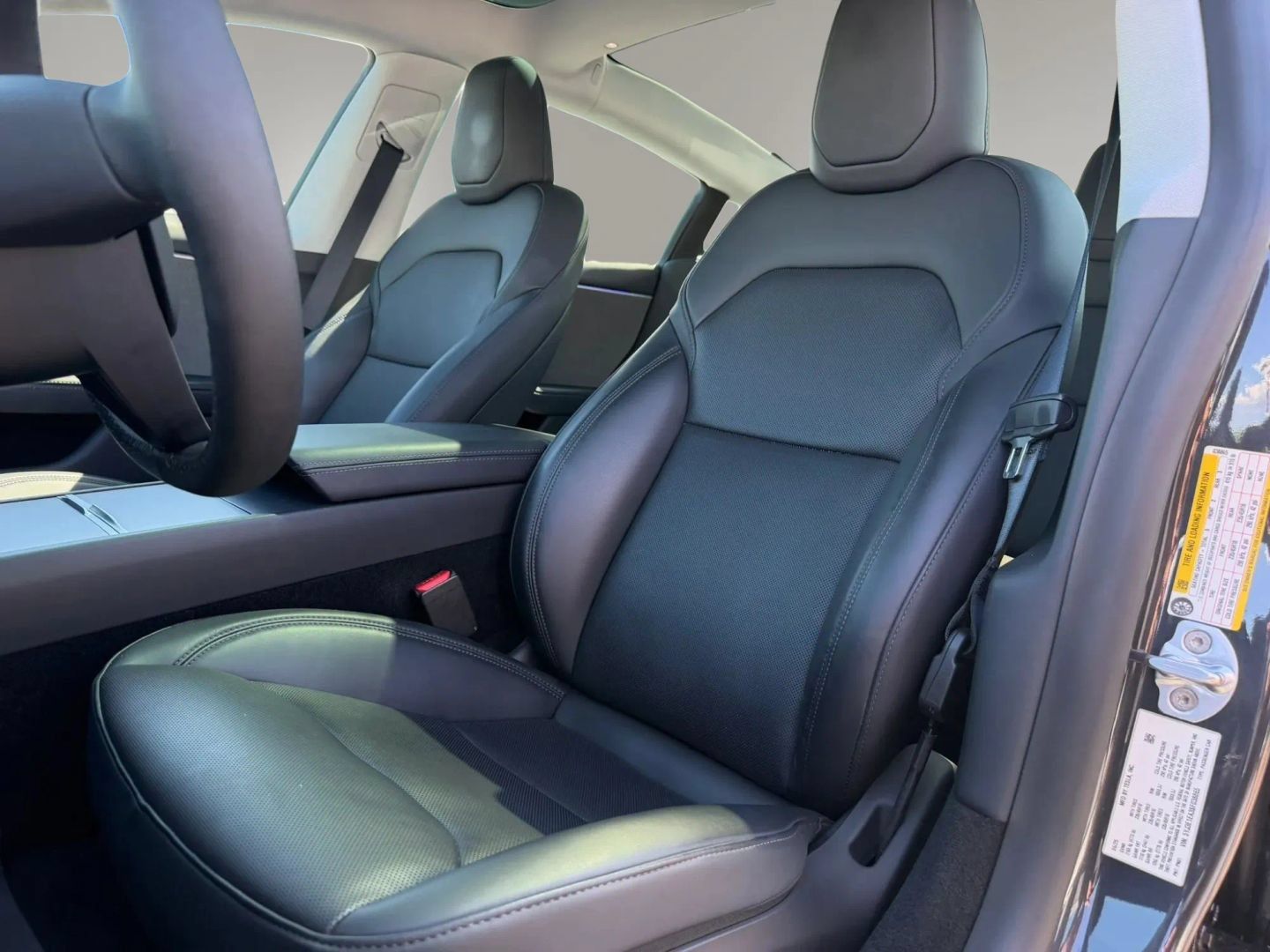 Used 2025 Tesla Model 3 Long Range RWD image 10