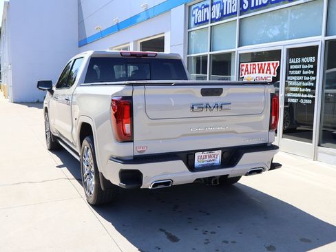 Certified 2026 GMC Sierra 1500 Denali Ultimate AWD/4WD image 8