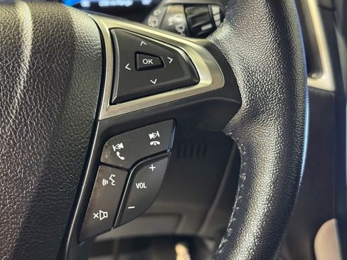 Used 2022 Ford Edge SEL AWD/4WD image 35