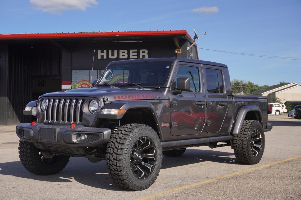 Used 2021 Jeep Gladiator Rubicon w/ Trailer Tow Package AWD/4WD image 1