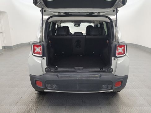 Used 2017 Jeep Renegade Limited image 29
