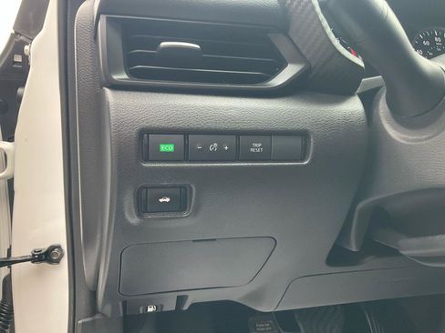 Used 2021 Nissan Sentra S FWD image 28