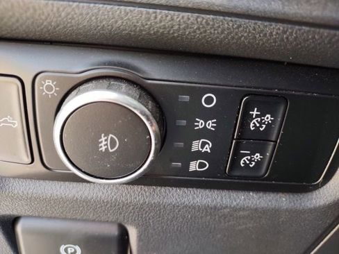 Used 2024 Ford F150 XLT RWD image 18