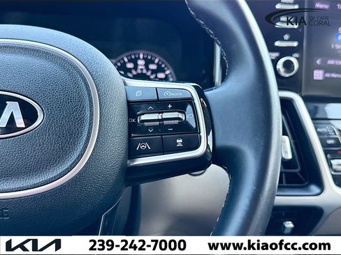 Used 2021 Kia Sorento EX w/ Panoramic Sunroof Package AWD/4WD image 39