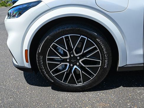 Certified 2025 Ford Mustang Mach-E Premium AWD/4WD image 12