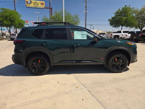 New 2026 Nissan Rogue SV AWD/4WD image 2