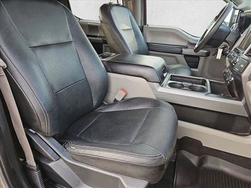 Used 2019 Ford F250 XLT w/ XLT Premium Package AWD/4WD image 19