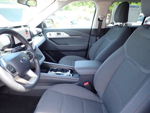 New 2026 Ford Explorer Active AWD/4WD image 13