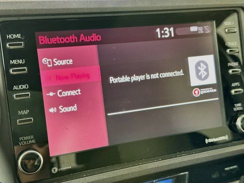 Used 2021 Toyota Tacoma TRD Off-Road w/ Technology Package AWD/4WD image 17