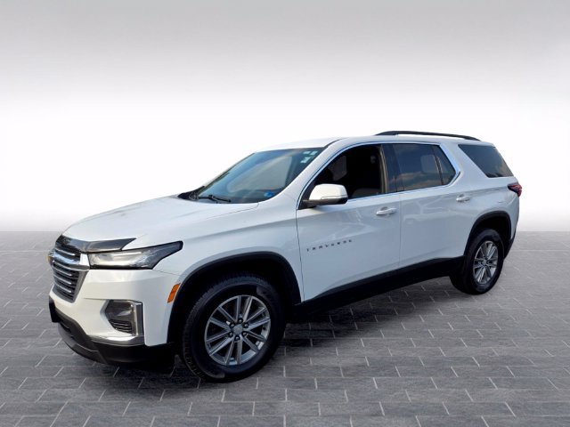 Used 2023 Chevrolet Traverse LT AWD/4WD image 3