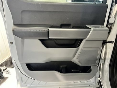 Used 2025 Ford F250 XLT image 13