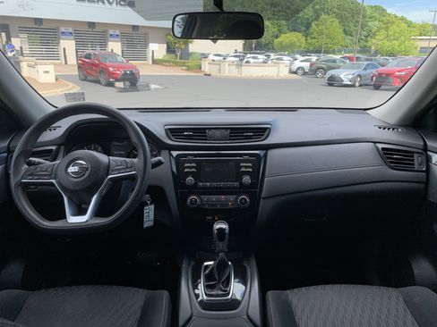 Used 2017 Nissan Rogue S FWD image 30