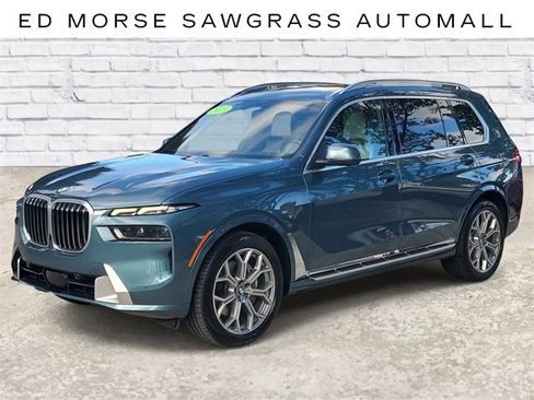 Used 2023 BMW X7 xDrive40i w/ Premium Package image 1