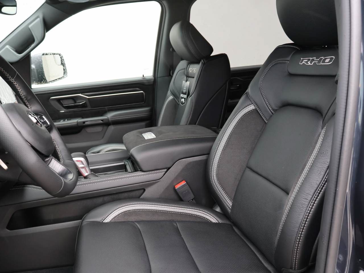 New 2026 RAM 1500 RHO AWD/4WD image 9