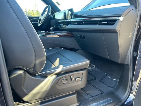 Used 2024 Cadillac Escalade Premium Luxury w/ LPO, Floor Liner Package image 26