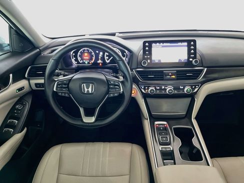 Used 2022 Honda Accord Touring image 23
