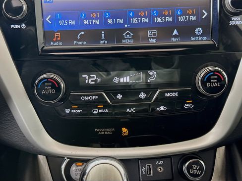 Used 2018 Nissan Murano SL w/ Moonroof Package image 18