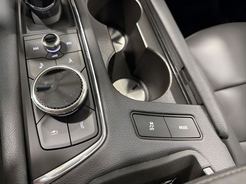 Used 2020 Cadillac XT5 Premium Luxury FWD image 23