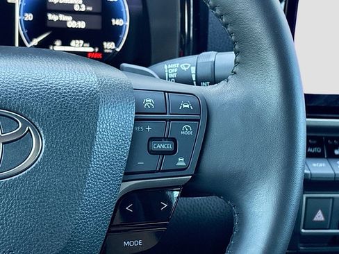 Certified 2025 Toyota Camry XSE image 12