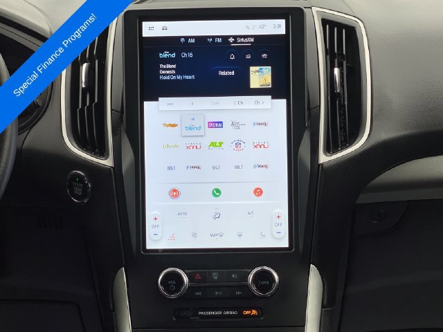 Used 2024 Ford Edge SEL AWD/4WD image 26