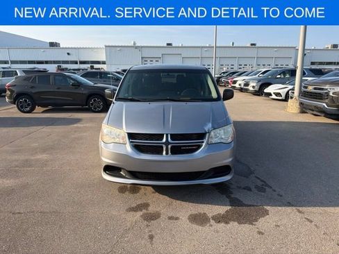 Used 2013 Dodge Grand Caravan SE FWD image 4
