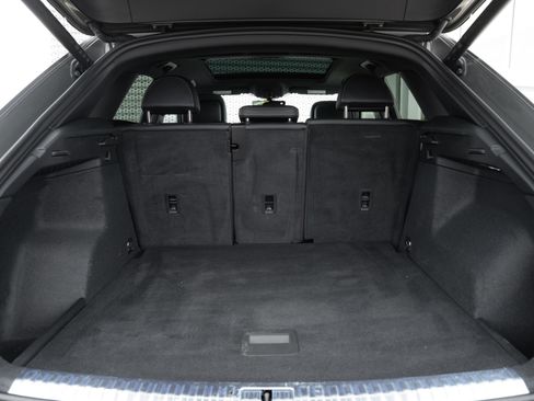 Certified 2025 Audi Q3 2.0T Premium w/ Convenience Package image 26