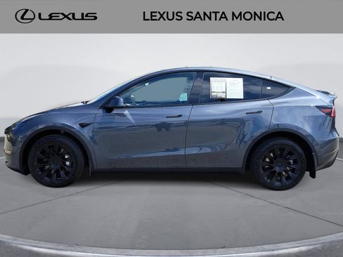 Used 2023 Tesla Model Y Long Range AWD/4WD image 8