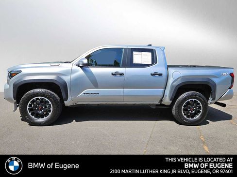 Used 2024 Toyota Tacoma TRD Off-Road AWD/4WD image 6