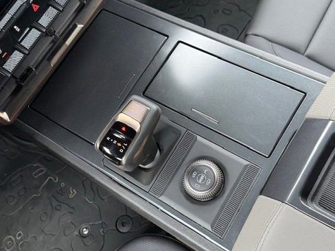 New 2026 GMC Hummer EV SUV image 25