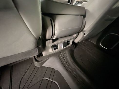 Used 2025 Chevrolet Silverado 1500 RST image 21