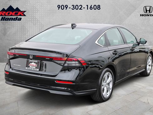 Certified 2025 Honda Accord LX image 6