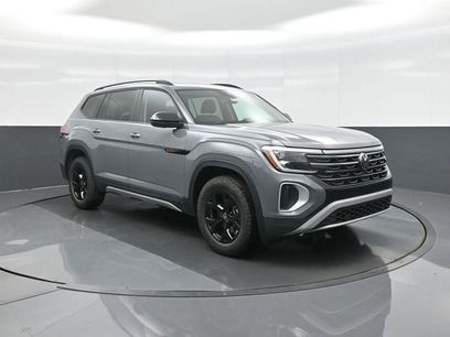 New 2026 Volkswagen Atlas Peak Edition