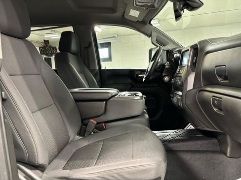 Used 2021 Chevrolet Silverado 2500 Custom w/ Custom Value Package AWD/4WD image 17