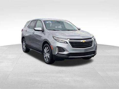 Certified 2024 Chevrolet Equinox LT w/ LPO, Floor Liner Package FWD image 7