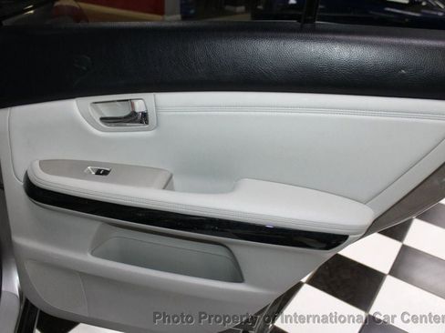Used 2005 Lexus RX 330 AWD image 23