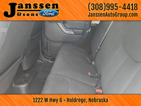 Used 2018 Jeep Wrangler Unlimited Sport S AWD/4WD image 16