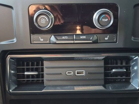 Used 2026 GMC Hummer EV SUV AWD/4WD image 14
