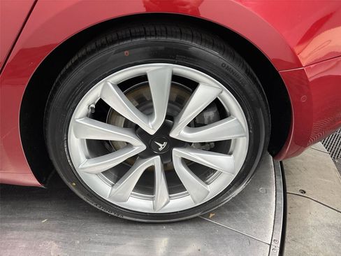 Used 2019 Tesla Model 3 Standard Range Plus RWD image 27